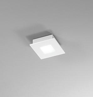 PLAFONIERA IN METALLO COLORE BIANCO